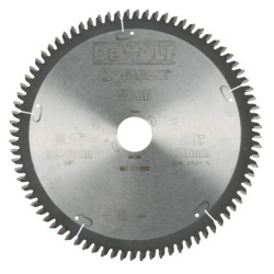 Lame de scie circulaire 216 x 30 mm 80 dents TCG angle dattaque -5