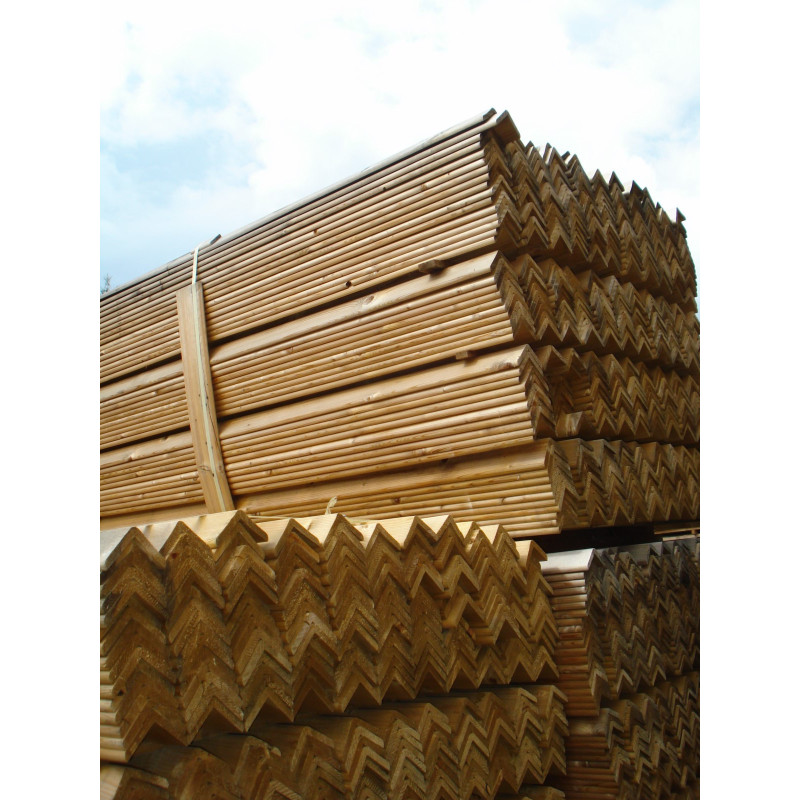 CORNIERE PIN SYLVESTRE TRAITE CLASSE 4 55X55MM LONGUEUR 3.00M